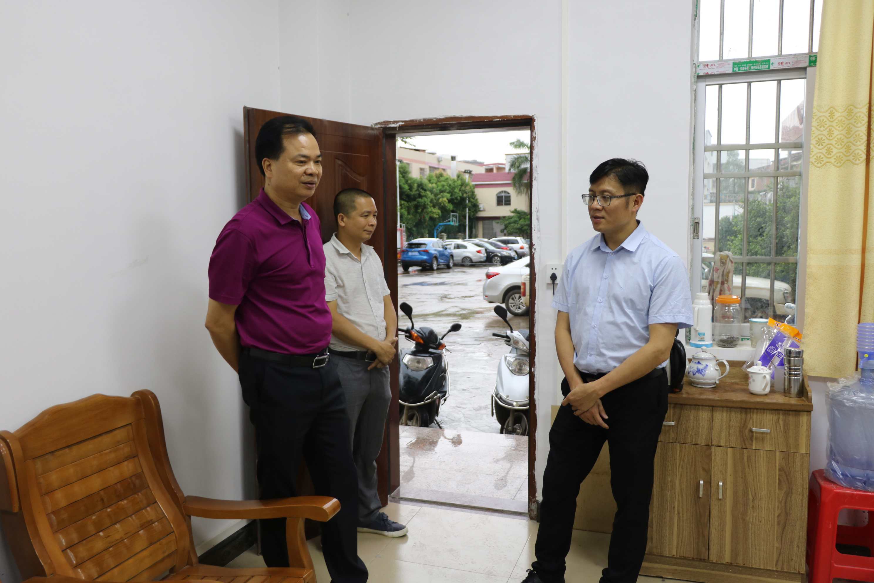 区领导李学华到高村镇调研指导镇级职能整合改革工作