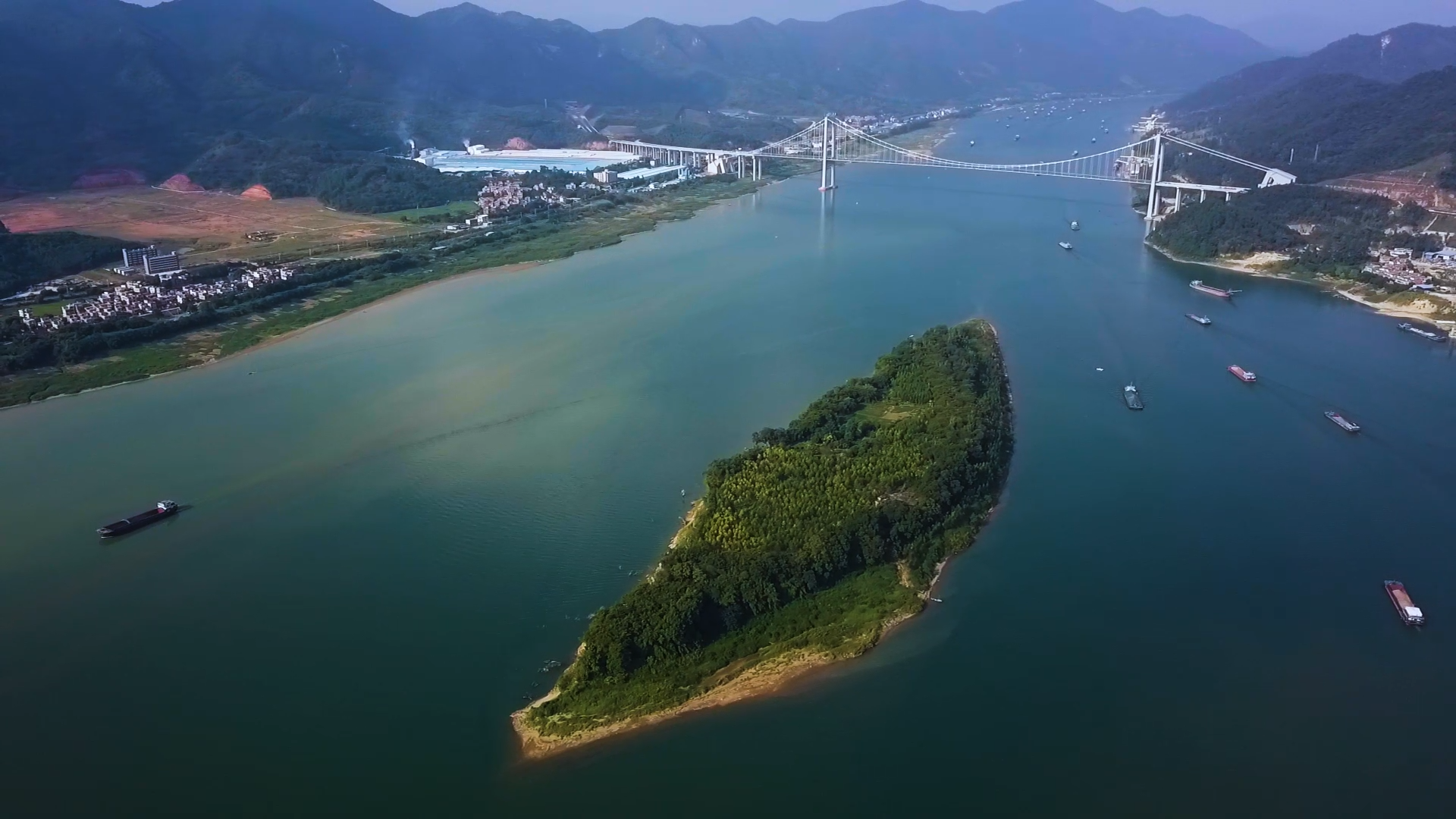 云安区委主要领导调研督导生态环境保护督察反馈问题整改、推进群众身边不正之风和腐败问题集中整治等有关工作