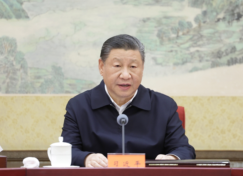 12月26日至27日，中共中央政治局召开民主生活会，中共中央总书记习近平主持会议并发表重要讲话。图片来源：新华网.jpg